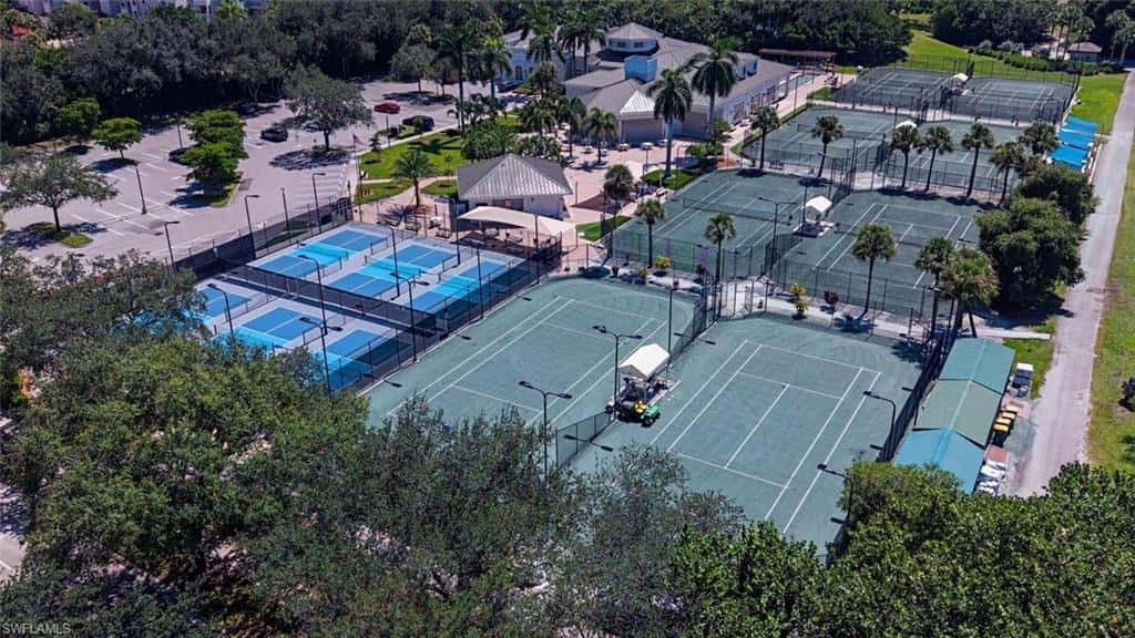 915 Spanish Moss Trl, Naples, photo 27
