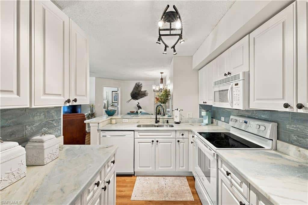 8930 Colonnades Ct #635, Bonita Springs, photo 10