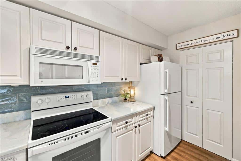 8930 Colonnades Ct #635, Bonita Springs, photo 11