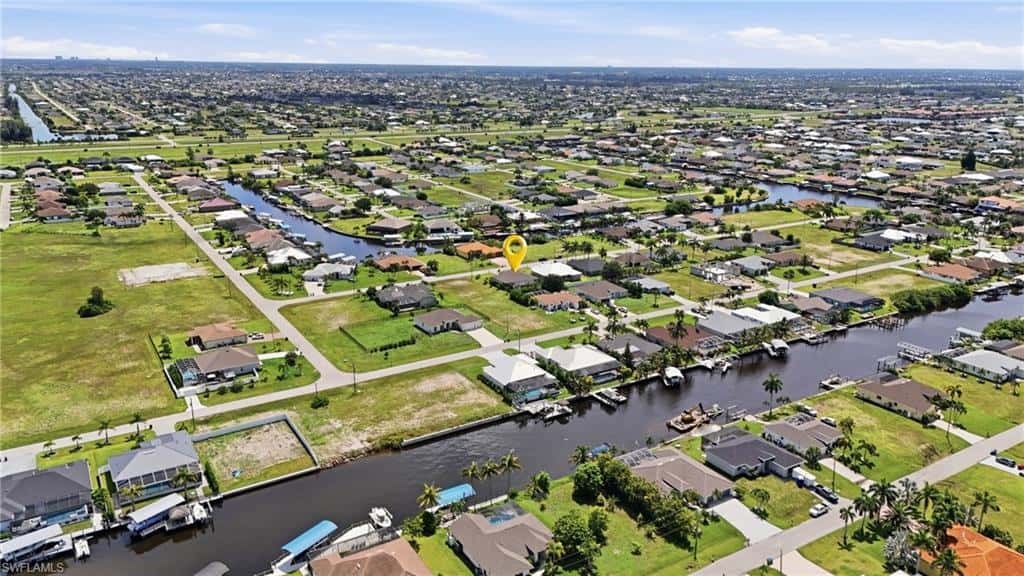 516 35th Pl, Cape Coral, photo 42