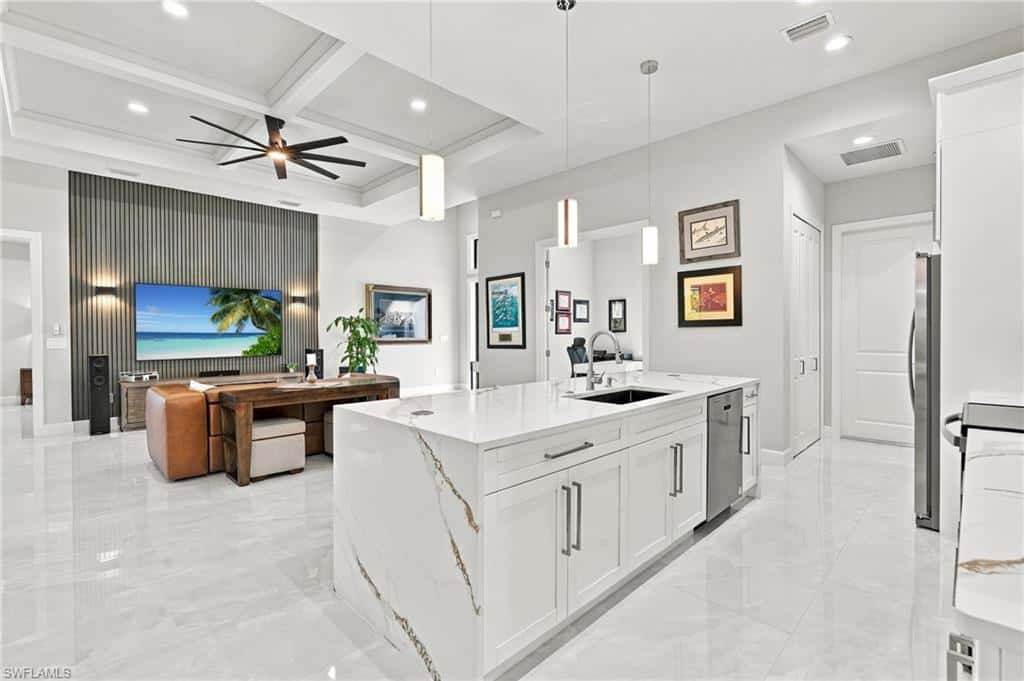 516 35th Pl, Cape Coral, photo 9