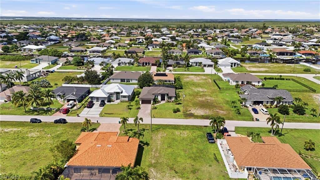 516 35th Pl, Cape Coral, photo 41