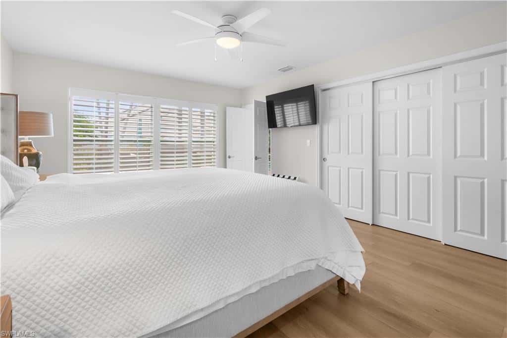 807 Rue Deville #2.11, Naples, photo 16