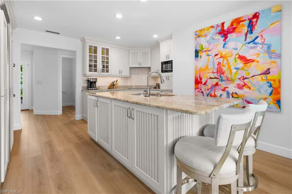807 Rue Deville #2.11, Naples, photo 9
