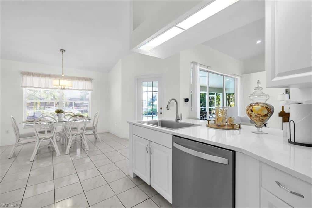1916 53rd Ln, Cape Coral, photo 13