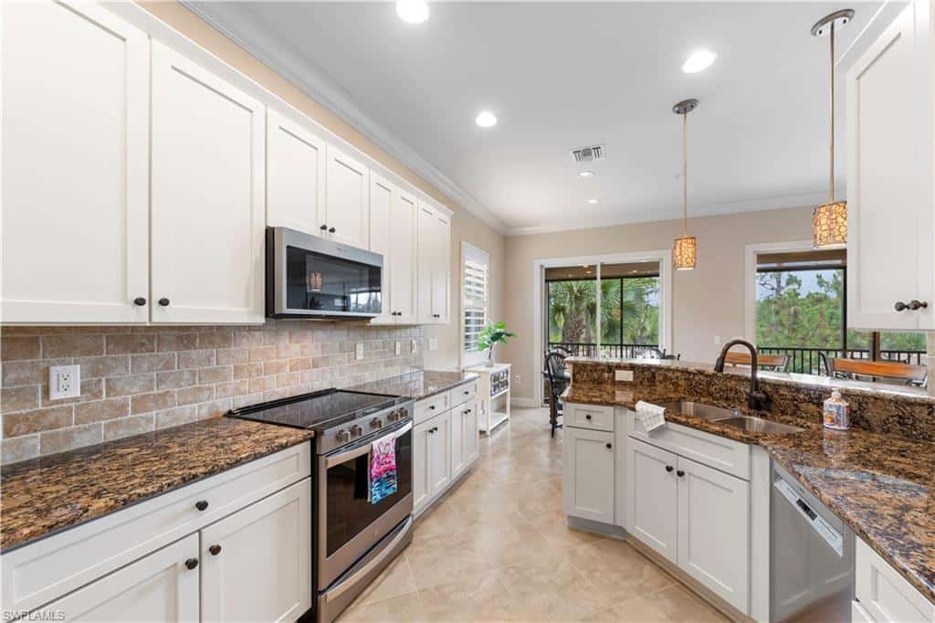 10351 Glastonbury Cir #201, Fort Myers, photo 8