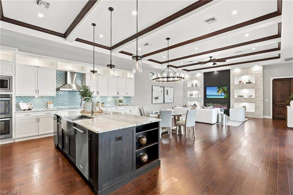 14800 Laguna Dr, Fort Myers, photo 9