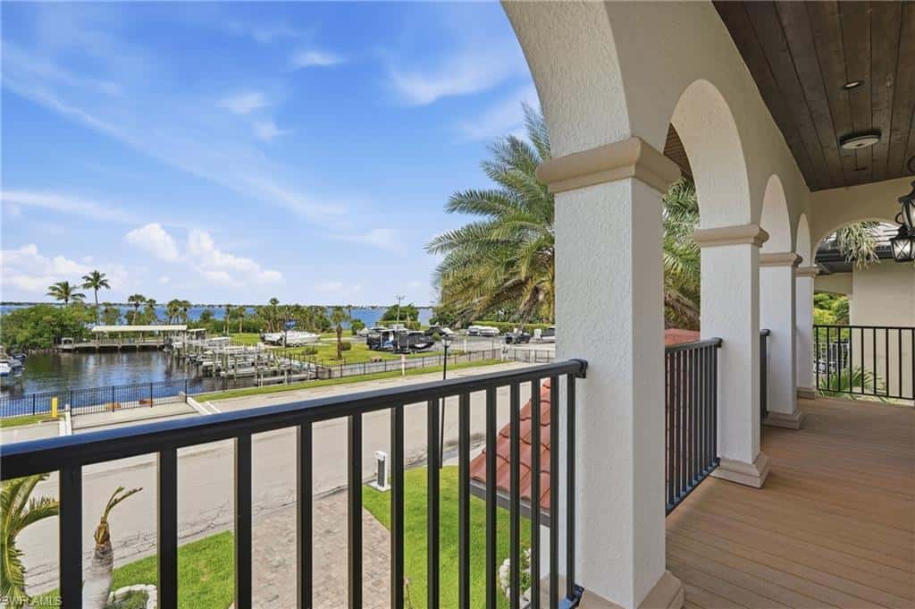 14800 Laguna Dr, Fort Myers, photo 41