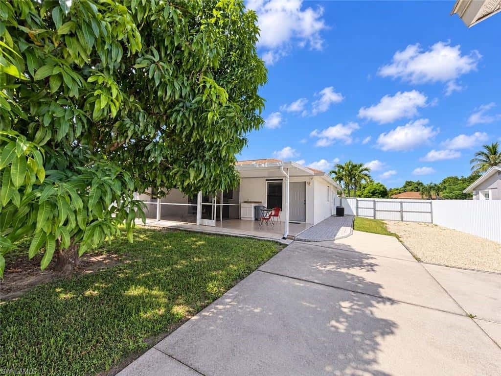 1728 54th Ter, Naples, photo 32