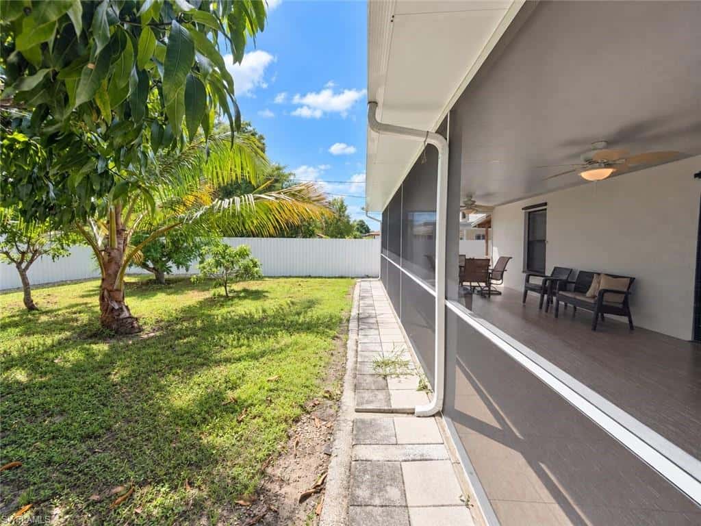 1728 54th Ter, Naples, photo 31