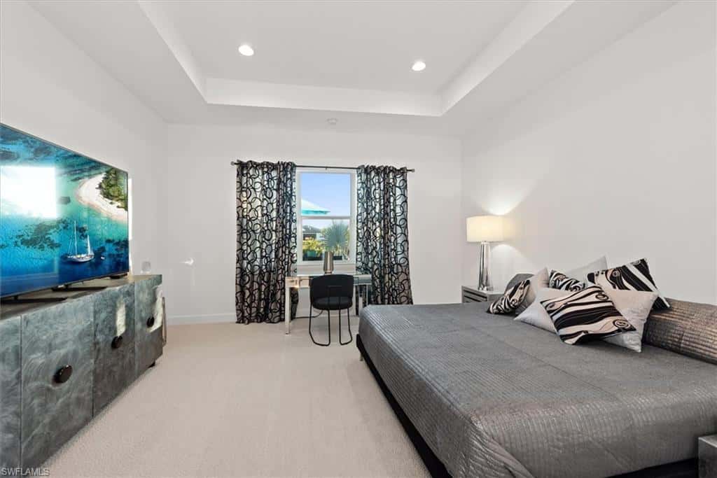 12044 Oleander Ave, Naples, photo 21