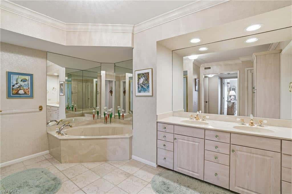 4401 Gulf Shore Blvd #1206, Naples, photo 18