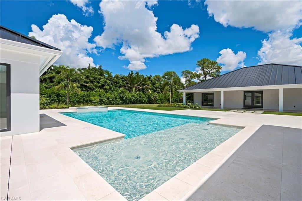 620 Carica Rd, Naples, photo 33