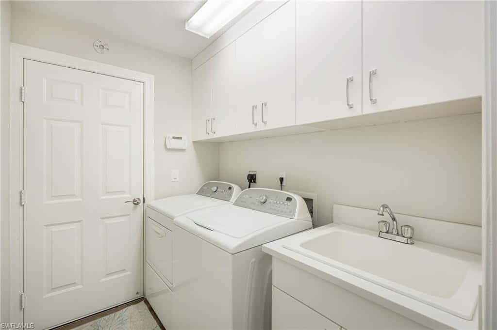 9049 Bronco Ct, Naples, photo 20