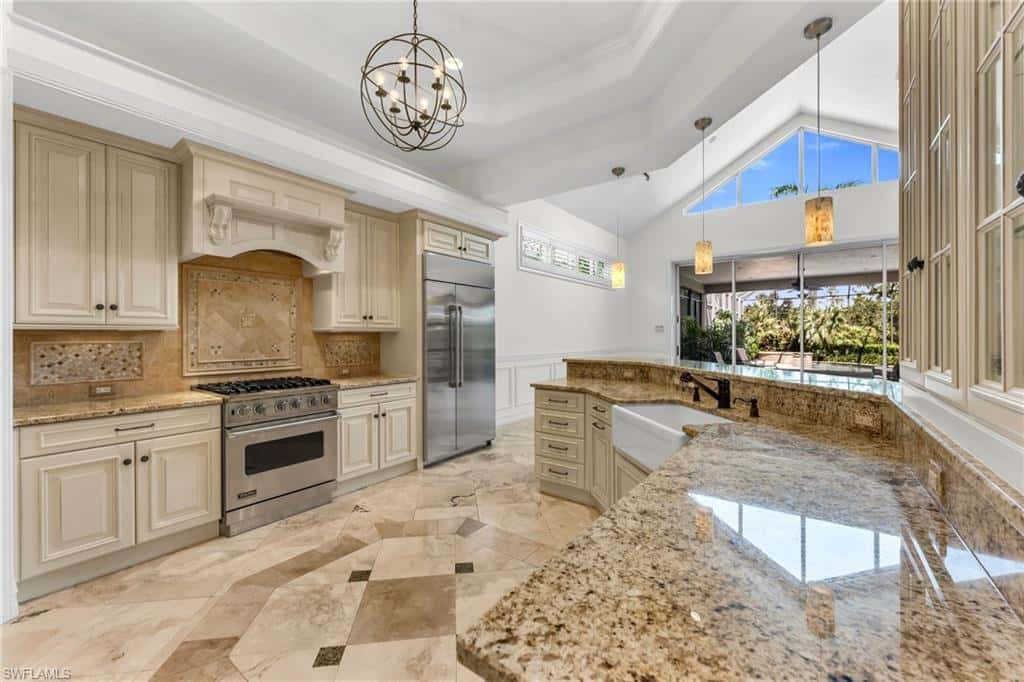 26372 Mahogany Pointe Ct, Bonita Springs, photo 6