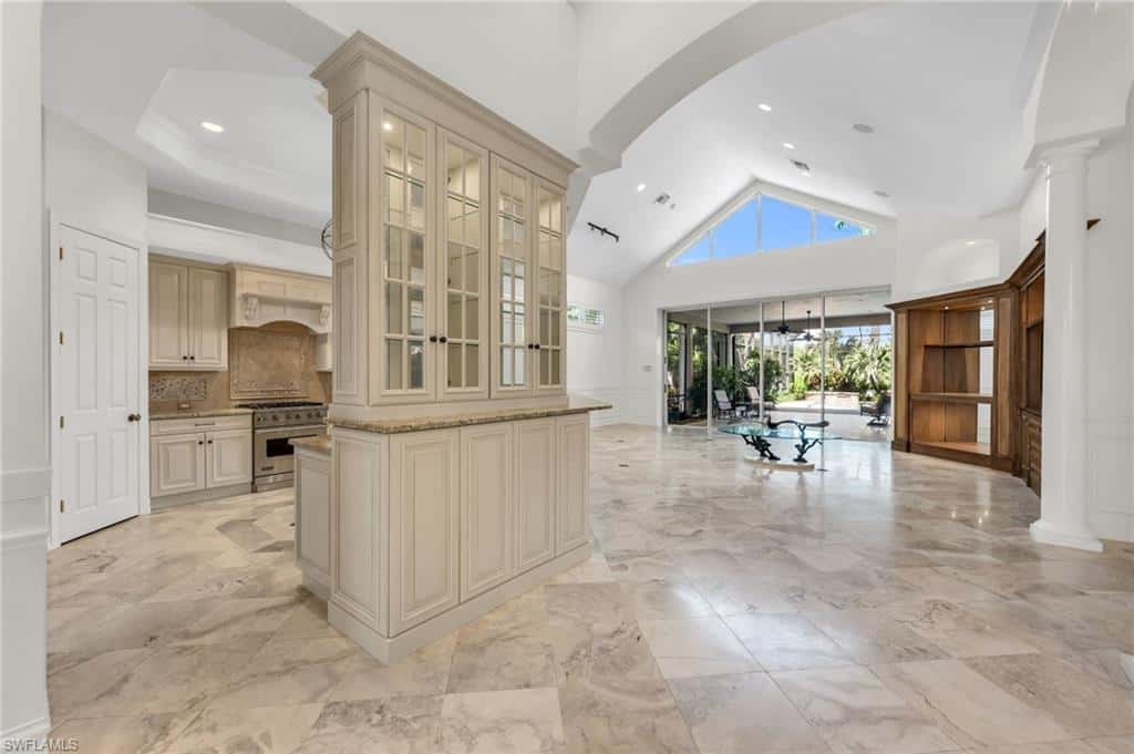 26372 Mahogany Pointe Ct, Bonita Springs, photo 8