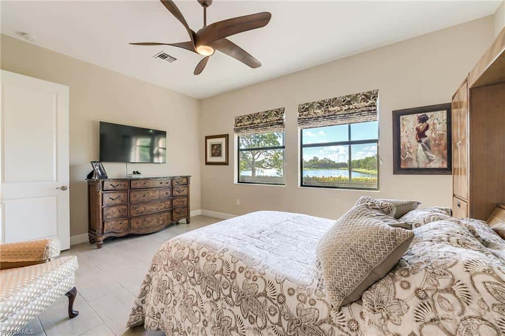 1940 Mustique St, Naples, photo 5