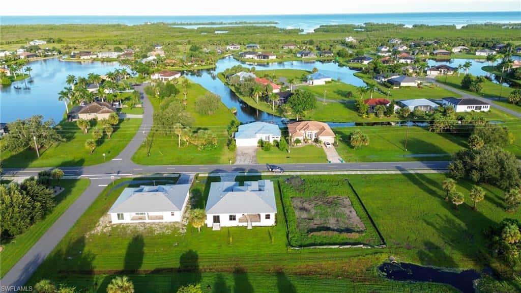 16380 Cape Horn Blvd, Punta Gorda, photo 10