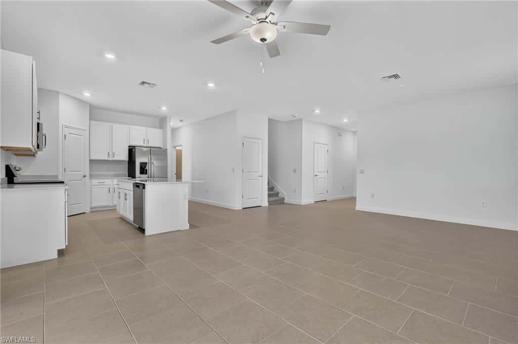45030 Pipevine Cir, Punta Gorda, photo 5