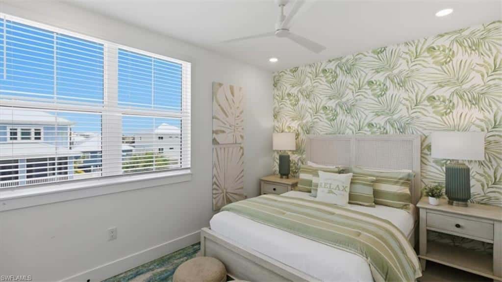 129 Pearl St, Fort Myers Beach, photo 23