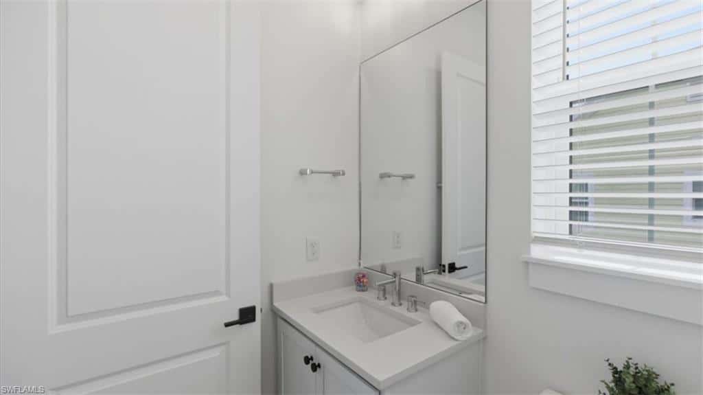 129 Pearl St, Fort Myers Beach, photo 28