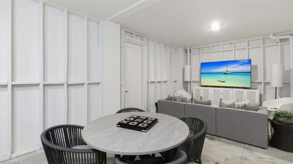 129 Pearl St, Fort Myers Beach, photo 40