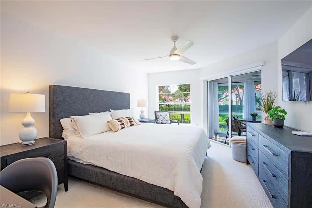 5633 Turtle Bay Dr #35, Naples, photo 6