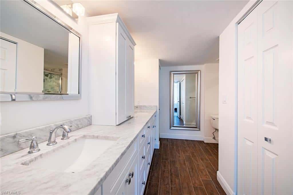 5633 Turtle Bay Dr #35, Naples, photo 7