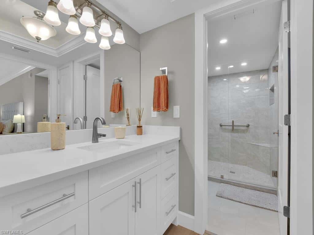222 Harbour Dr #103, Naples, photo 22