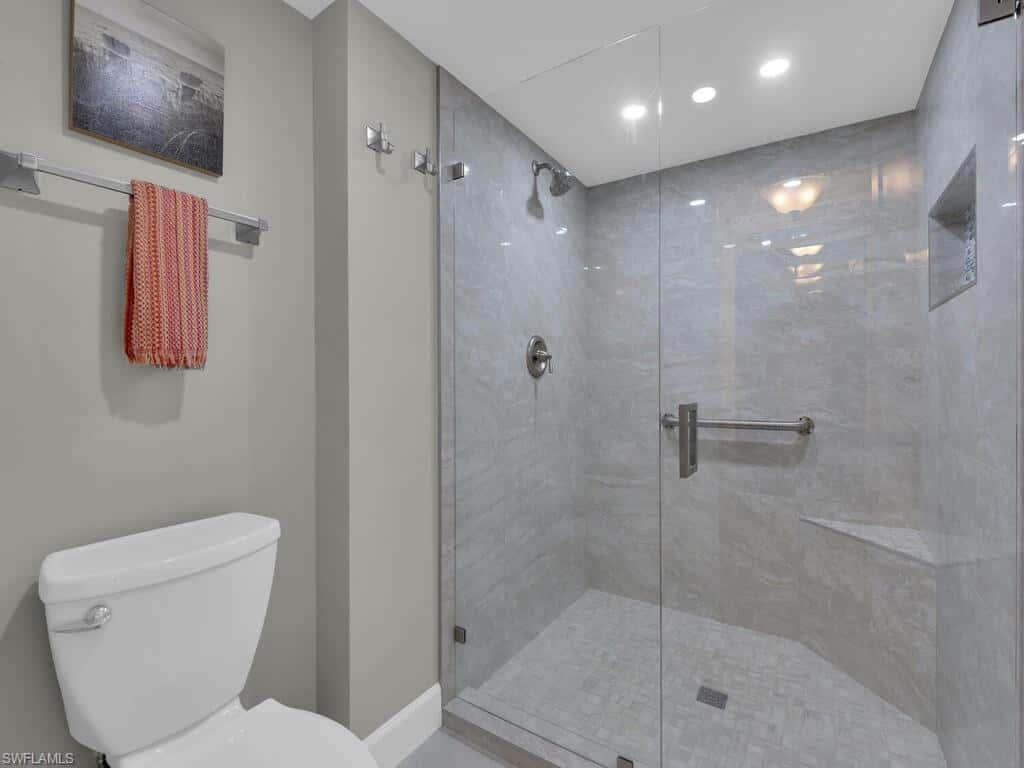 222 Harbour Dr #103, Naples, photo 23