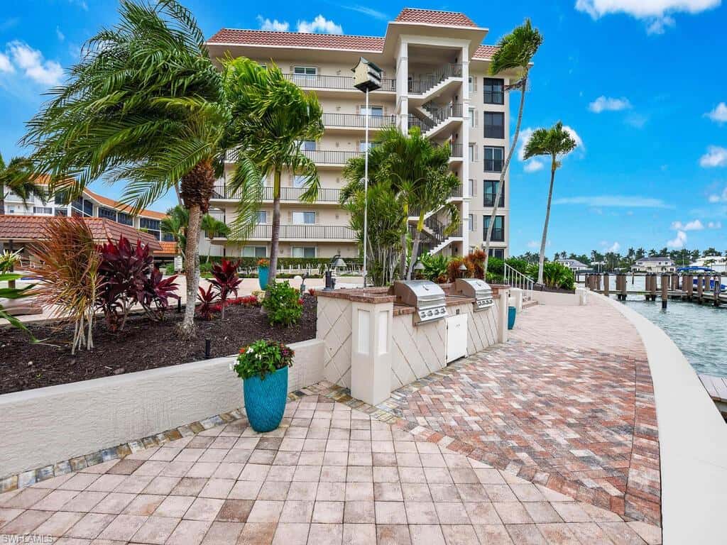 222 Harbour Dr #103, Naples, photo 31