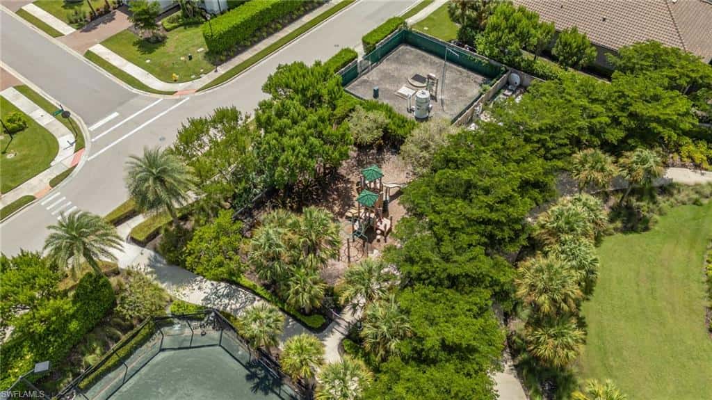 8143 Lucello Ter, Naples, photo 42