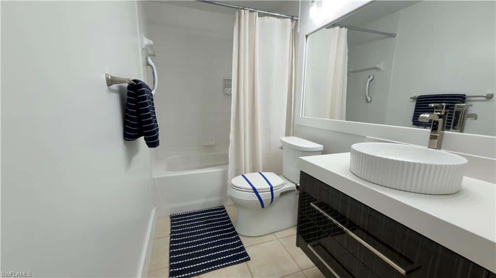 1200 Reserve Way #103, Naples, photo 8