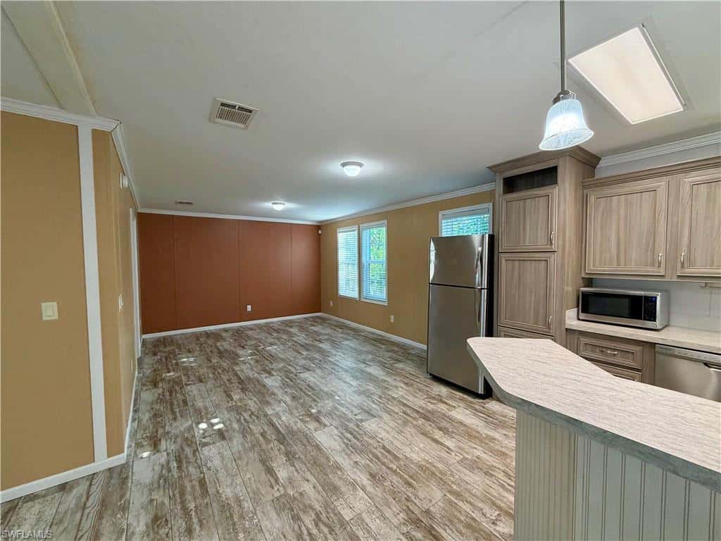 755 Ridgewood Dr, West Palm Beach, photo 5