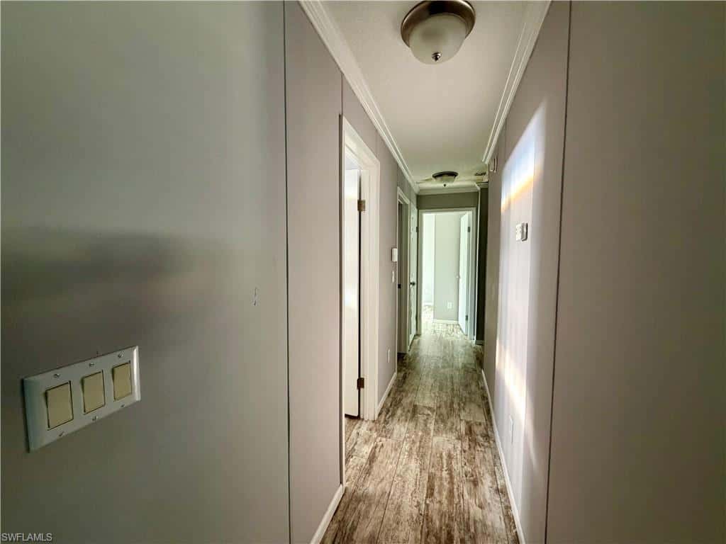 755 Ridgewood Dr, West Palm Beach, photo 9