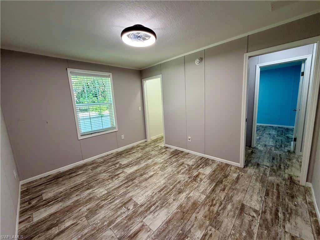 755 Ridgewood Dr, West Palm Beach, photo 14