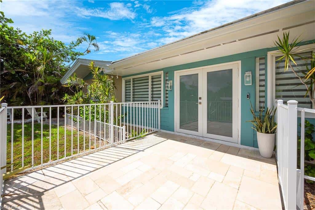 5885 Pine Tree Dr, Sanibel, photo 11