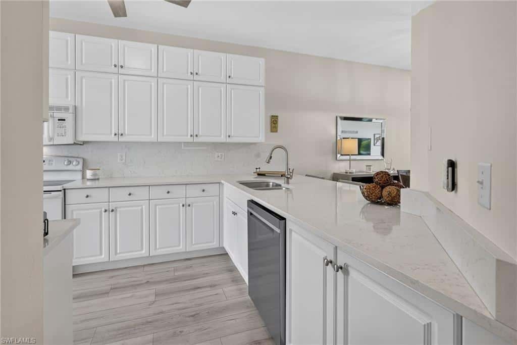 9500 Highland Woods Blvd #7101, Bonita Springs, photo 4