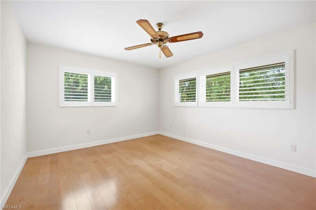 3066 Round Table Ln, Naples, photo 6