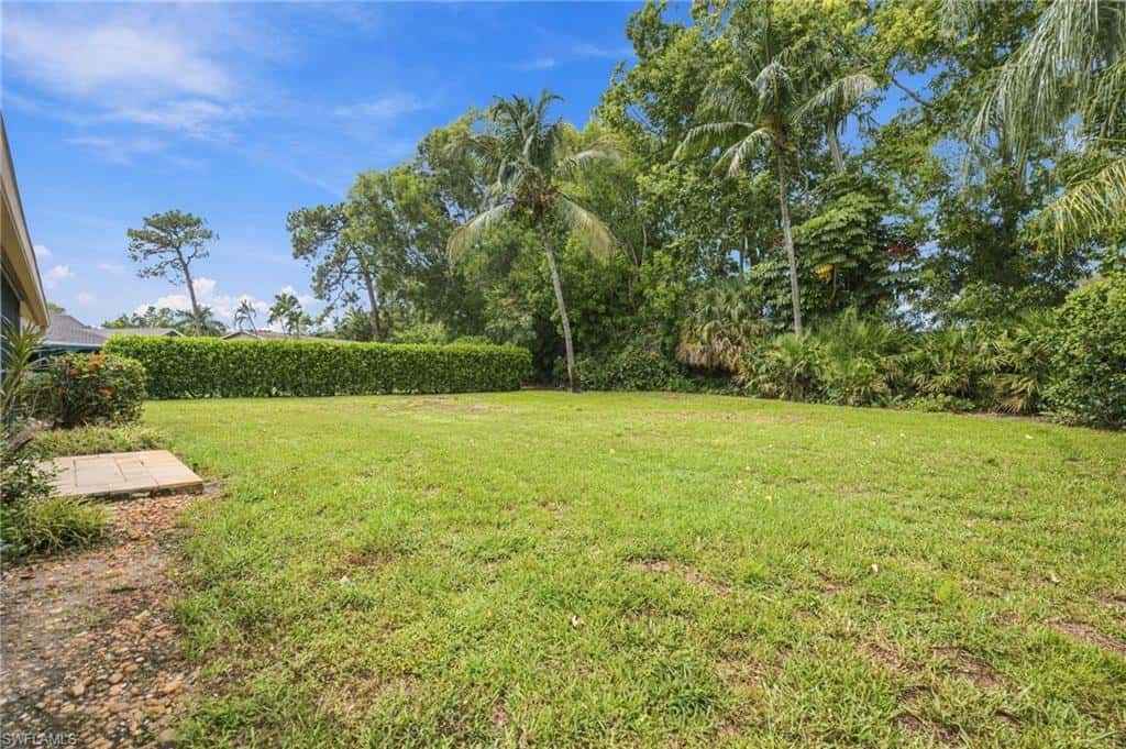 3066 Round Table Ln, Naples, photo 17