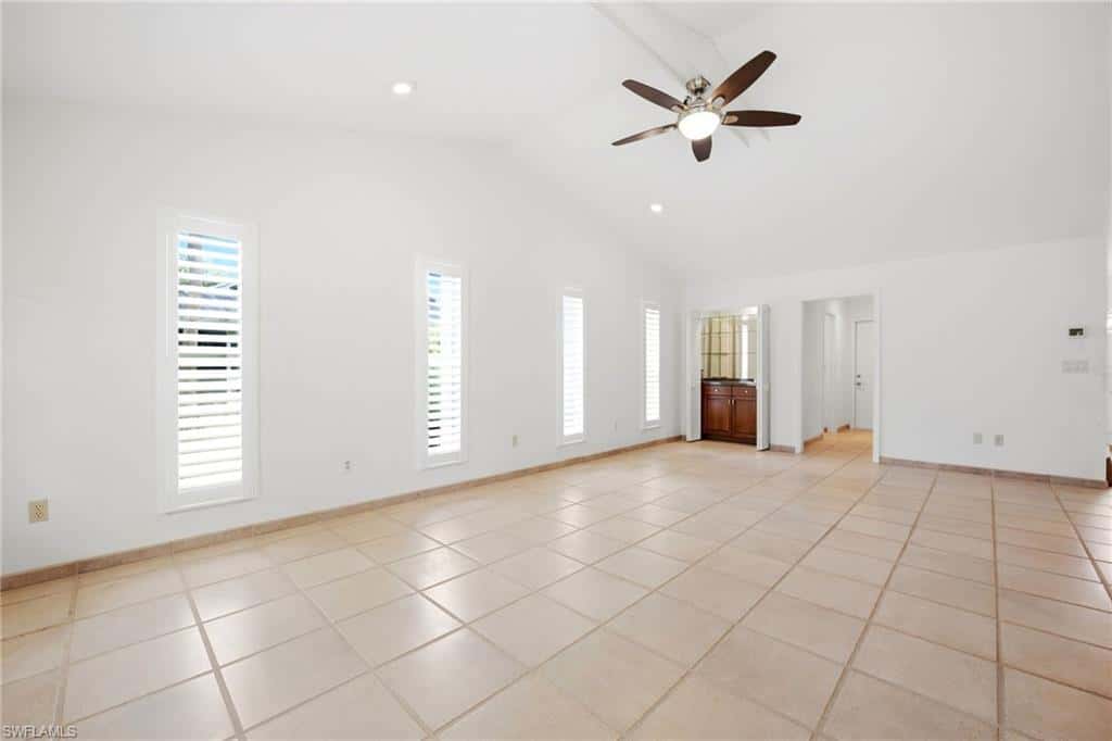 3066 Round Table Ln, Naples, photo 12