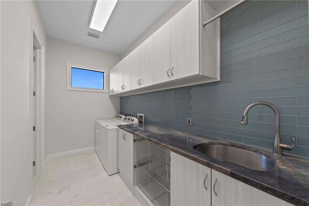2939 28th Ln, Cape Coral, photo 29