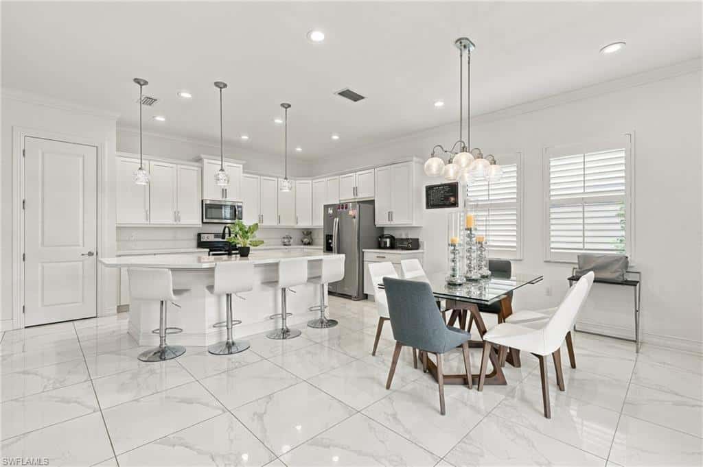 9201 Woodhurst Dr, Naples, photo 13