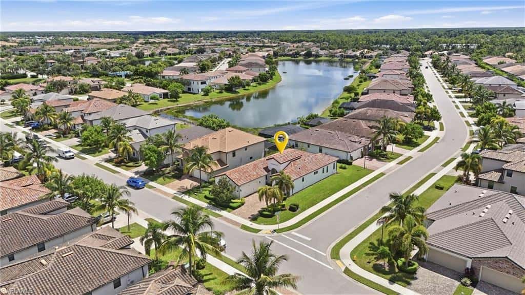 9201 Woodhurst Dr, Naples, photo 4