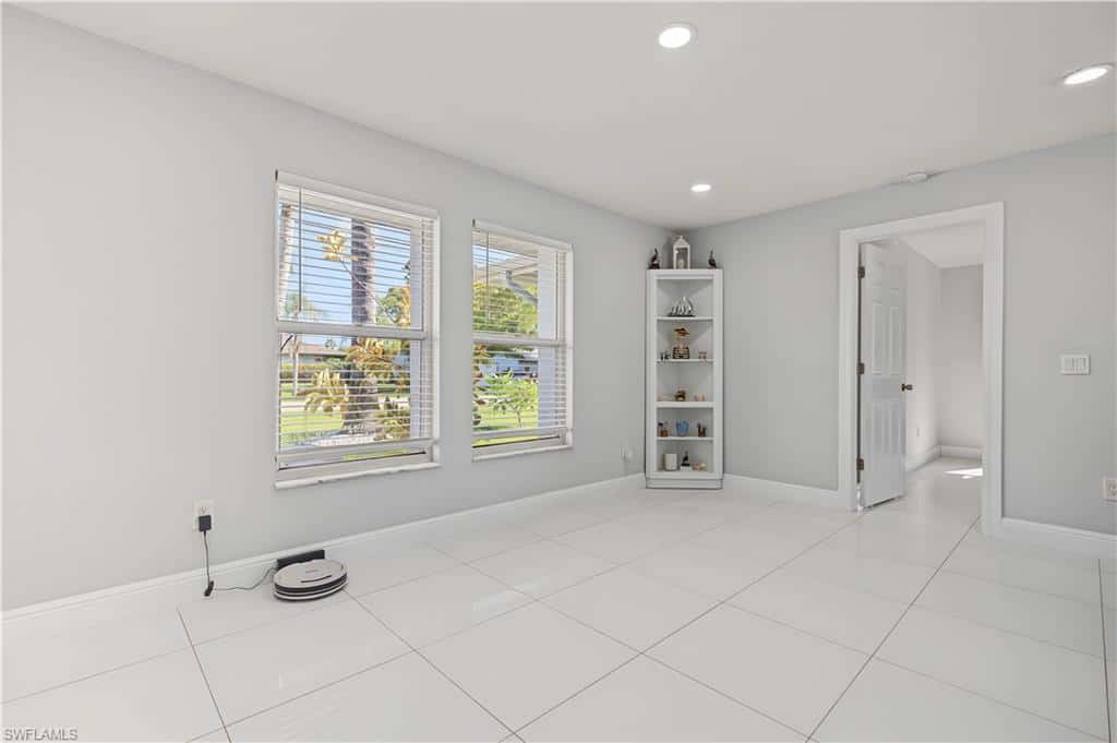 514 34th Ter, Cape Coral, photo 27
