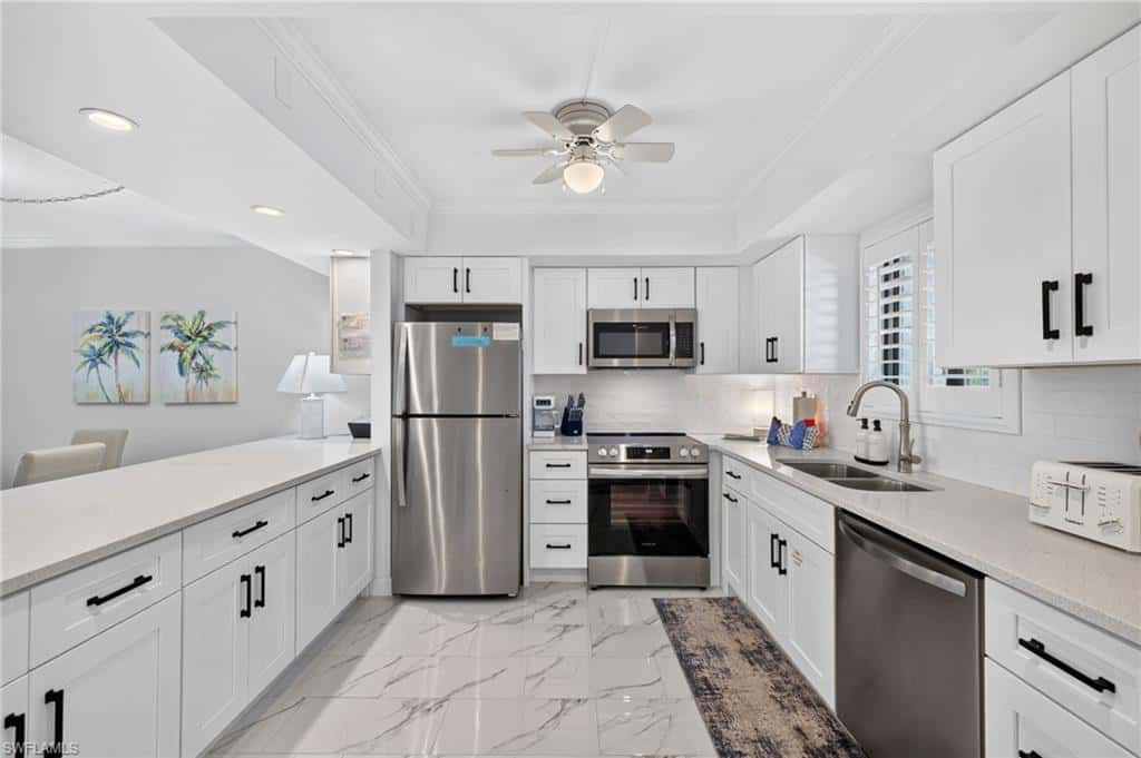 1919 Olde Middle Gulf Dr #102, Sanibel, photo 7