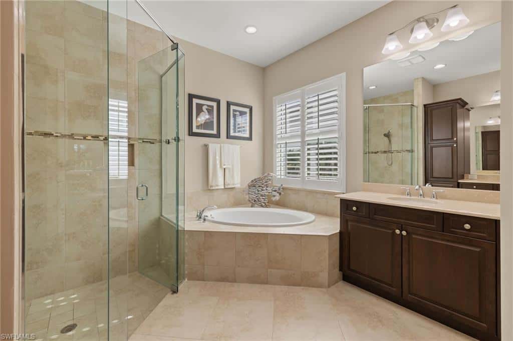 4926 Andros Dr, Naples, photo 18