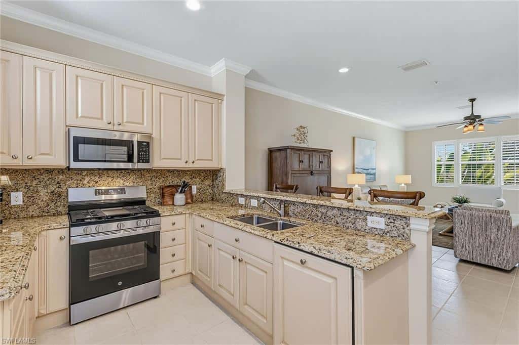 9238 Tesoro Ln #203, Naples, photo 6