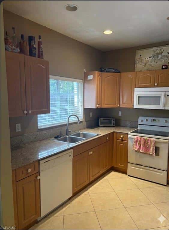 7668 Stonecreek Cir, Davie, photo 6