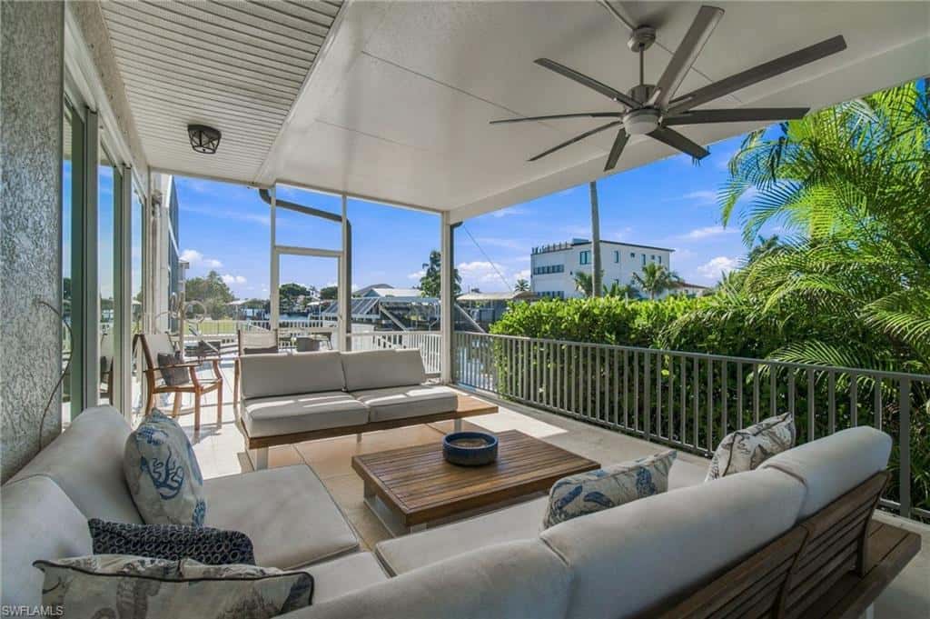 132 Hilo St, Naples, photo 12